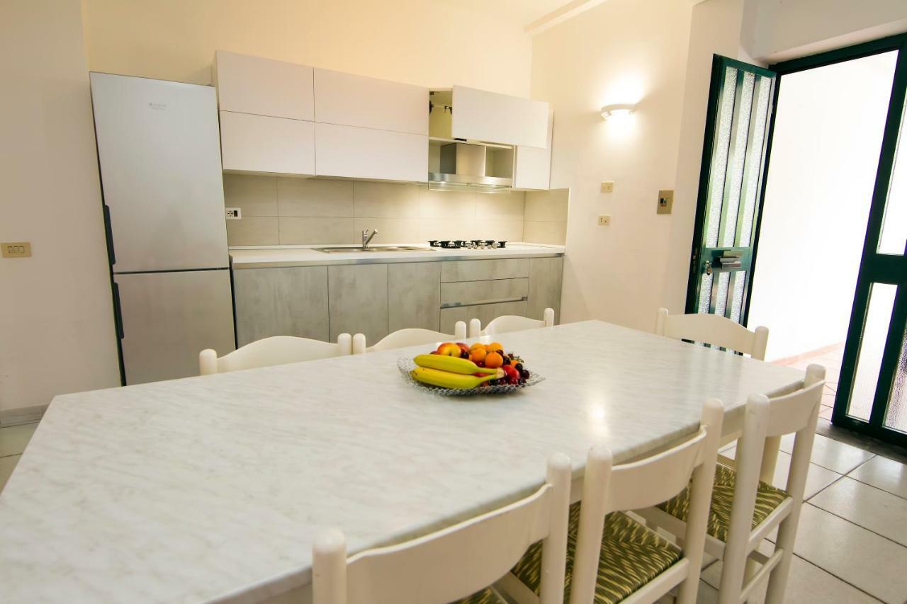 Casa Palinuro Vacanze Fronte Spiaggia Exterior foto